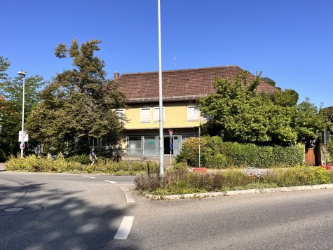 Großes Einzelhandels-, Büro- oder Praxisfläche in Top-Lage von Leutkirch ab 2027 zu vermieten.