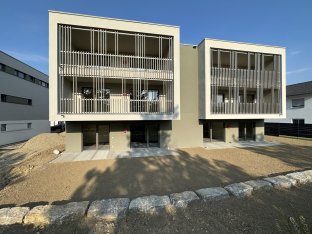 Hochwertige  3-Zi-Wohnung mit überdachter/m Loggia/Balkon in bester Lage von Leutkirch zu  vermieten