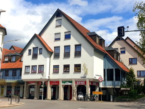 Top Frequenzlage für Büros oder Praxen!